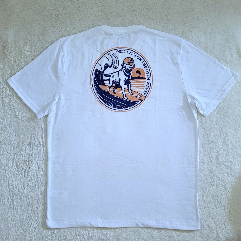 IZOD Saltwater🌊 "Chill Days On The Open Waves" Graphic Tee👕 - NWT